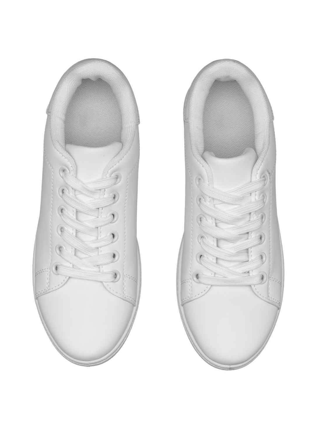 Fie - Simple hvide sneakers